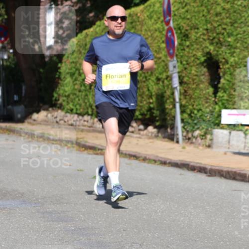 25.08.2024 - 20. Blankeneser Heldenlauf Strokosch-Dieckow http://msf.ph/oto/6866114 25.08.2024 10:27:44 Ziel 6010, 6015, 6074, 6299, 6318 meine-sportfotos.de
