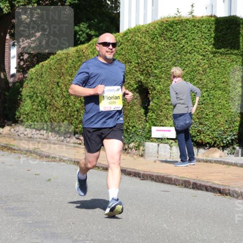 25.08.2024 - 20. Blankeneser Heldenlauf Strokosch-Dieckow http://msf.ph/oto/6866121 25.08.2024 10:27:45 Ziel 6010, 6015, 6299, 6318 meine-sportfotos.de