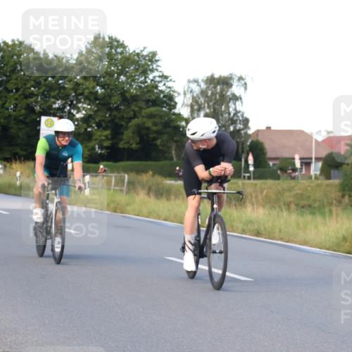 25.08.2024 - Elbe Triathlon Hamburg Fuchs,  Jonas http://msf.ph/oto/6866122 25.08.2024 09:25:19 Radfahren 415, 226, 43, 121 meine-sportfotos.de