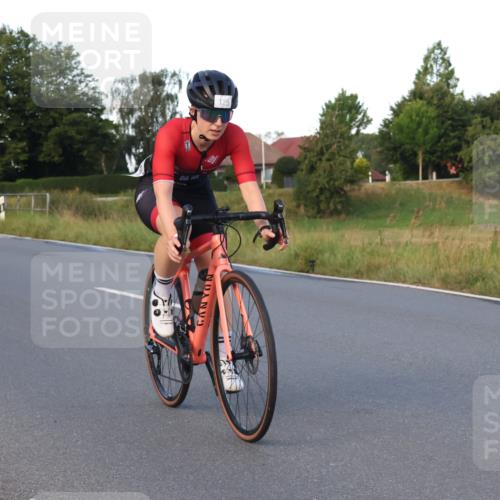 25.08.2024 - Elbe Triathlon Hamburg Fuchs,  Jonas http://msf.ph/oto/6866171 25.08.2024 09:25:24 Radfahren 226, 43, 121, 122, 58 meine-sportfotos.de