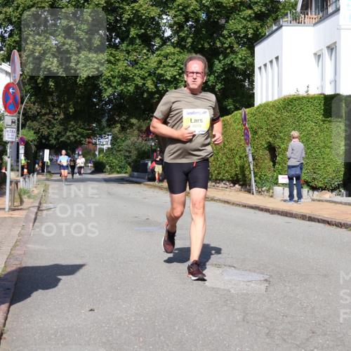 25.08.2024 - 20. Blankeneser Heldenlauf Strokosch-Dieckow http://msf.ph/oto/6866187 25.08.2024 10:27:48 Ziel 6015, 6017, 6299, 6318 meine-sportfotos.de