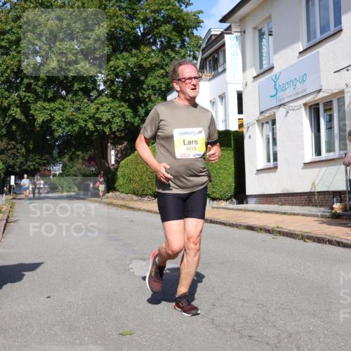 25.08.2024 - 20. Blankeneser Heldenlauf Strokosch-Dieckow http://msf.ph/oto/6866217 25.08.2024 10:27:48 Ziel 6015, 6017, 6299, 6318 meine-sportfotos.de