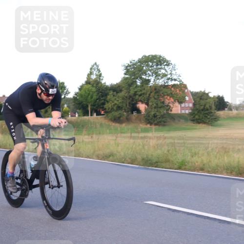 25.08.2024 - Elbe Triathlon Hamburg Fuchs,  Jonas http://msf.ph/oto/6866240 25.08.2024 09:25:32 Radfahren 122, 58, 363, 284 meine-sportfotos.de