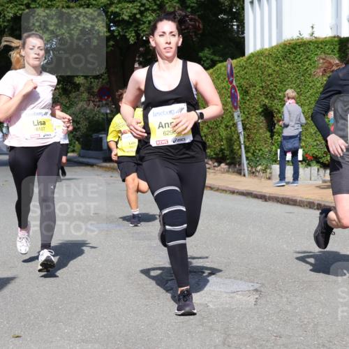25.08.2024 - 20. Blankeneser Heldenlauf Strokosch-Dieckow http://msf.ph/oto/6866332 25.08.2024 10:28:02 Ziel 6017, 6102, 6107, 6220, 6298, 6470 meine-sportfotos.de