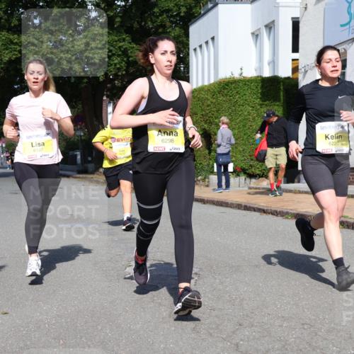 25.08.2024 - 20. Blankeneser Heldenlauf Strokosch-Dieckow http://msf.ph/oto/6866341 25.08.2024 10:28:02 Ziel 6017, 6102, 6107, 6220, 6298, 6470 meine-sportfotos.de