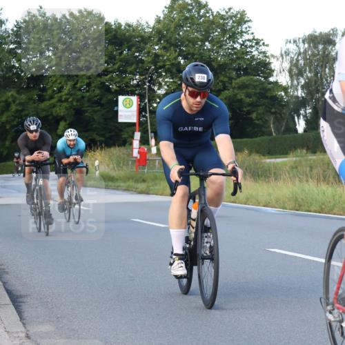 25.08.2024 - Elbe Triathlon Hamburg Fuchs,  Jonas http://msf.ph/oto/6866403 25.08.2024 09:25:59 Radfahren 238, 210, 230, 202, 166, 222 meine-sportfotos.de