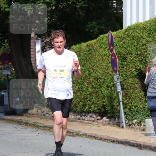 25.08.2024 - 20. Blankeneser Heldenlauf Strokosch-Dieckow http://msf.ph/oto/6866404 25.08.2024 10:28:06 Ziel 6102, 6107, 6220, 6298, 6470, 6518 meine-sportfotos.de