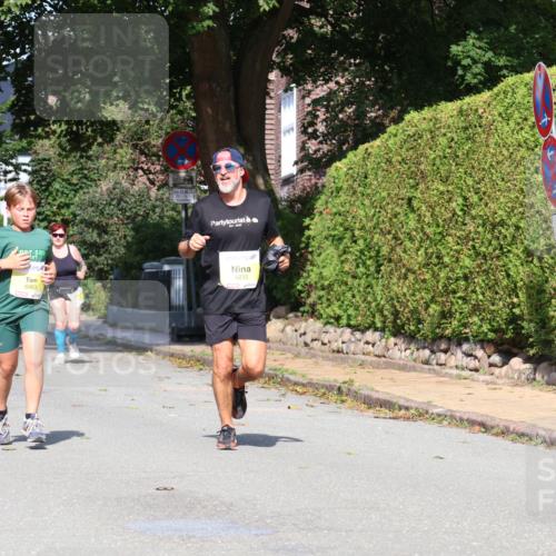25.08.2024 - 20. Blankeneser Heldenlauf Strokosch-Dieckow http://msf.ph/oto/6866503 25.08.2024 10:28:17 Ziel 6007, 6463, 6510, 6518 meine-sportfotos.de