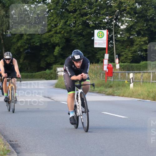 25.08.2024 - Elbe Triathlon Hamburg Fuchs,  Jonas http://msf.ph/oto/6866620 25.08.2024 09:26:24 Radfahren 54, 83, 194, 217, 244, 193, 293, 239 meine-sportfotos.de
