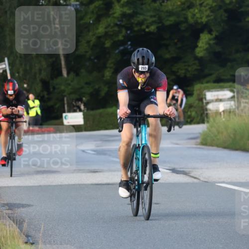 25.08.2024 - Elbe Triathlon Hamburg Fuchs,  Jonas http://msf.ph/oto/6866676 25.08.2024 09:26:29 Radfahren 194, 217, 244, 193, 293, 239 meine-sportfotos.de