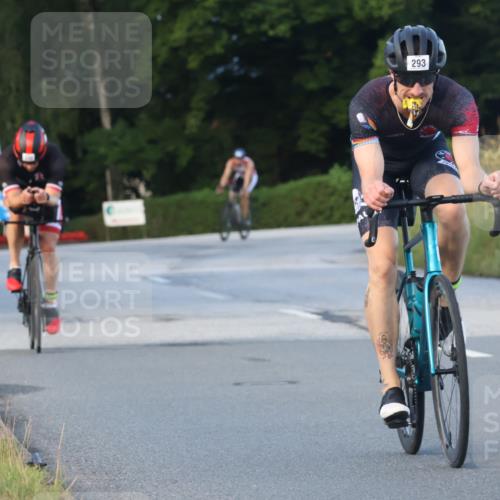 25.08.2024 - Elbe Triathlon Hamburg Fuchs,  Jonas http://msf.ph/oto/6866687 25.08.2024 09:26:29 Radfahren 194, 217, 244, 193, 293, 239 meine-sportfotos.de