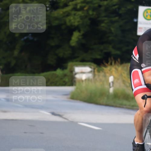 25.08.2024 - Elbe Triathlon Hamburg Fuchs,  Jonas http://msf.ph/oto/6866698 25.08.2024 09:26:31 Radfahren 217, 244, 193, 293, 239, 370 meine-sportfotos.de