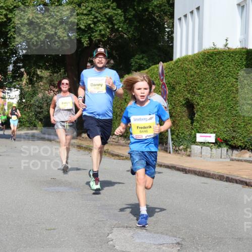 25.08.2024 - 20. Blankeneser Heldenlauf Strokosch-Dieckow http://msf.ph/oto/6866700 25.08.2024 10:28:29 Ziel 6007, 6077, 6127, 6222, 6233, 6434, 6435, 6446 meine-sportfotos.de