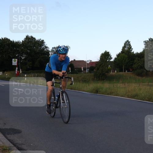 25.08.2024 - Elbe Triathlon Hamburg Fuchs,  Jonas http://msf.ph/oto/6866818 25.08.2024 09:26:56 Radfahren 409, 282 meine-sportfotos.de