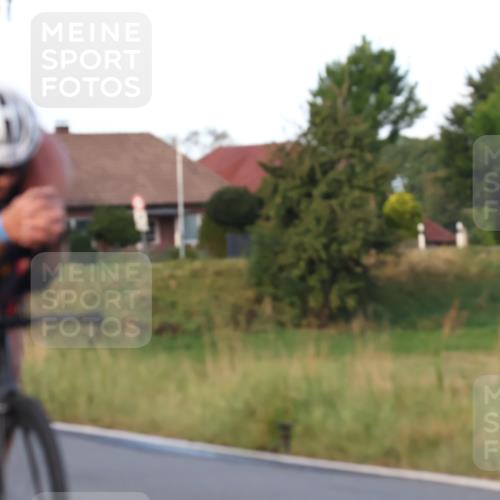 25.08.2024 - Elbe Triathlon Hamburg Fuchs,  Jonas http://msf.ph/oto/6866865 25.08.2024 09:27:10 Radfahren 134, 372 meine-sportfotos.de