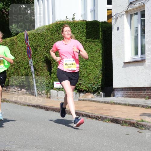 25.08.2024 - 20. Blankeneser Heldenlauf Strokosch-Dieckow http://msf.ph/oto/6866901 25.08.2024 10:28:41 Ziel 6077, 6127, 6152, 6262, 6279, 6301, 6303, 6356, 6357 meine-sportfotos.de