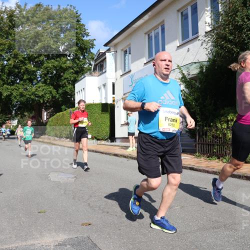 25.08.2024 - 20. Blankeneser Heldenlauf Strokosch-Dieckow http://msf.ph/oto/6867035 25.08.2024 10:28:45 Ziel 6152, 6262, 6279, 6301, 6303, 6356, 6357, 6429 meine-sportfotos.de