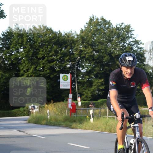 25.08.2024 - Elbe Triathlon Hamburg Fuchs,  Jonas http://msf.ph/oto/6867133 25.08.2024 09:28:11 Radfahren 150, 69, 207, 435, 417, 55, 270 meine-sportfotos.de
