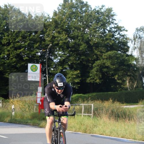 25.08.2024 - Elbe Triathlon Hamburg Fuchs,  Jonas http://msf.ph/oto/6867207 25.08.2024 09:28:19 Radfahren 270, 358, 398, 168 meine-sportfotos.de