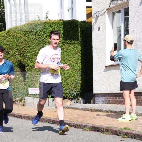 25.08.2024 - 20. Blankeneser Heldenlauf Strokosch-Dieckow http://msf.ph/oto/6867228 25.08.2024 10:28:54 Ziel 6038, 6272, 6296, 6357, 6429, 6466, 6493 meine-sportfotos.de