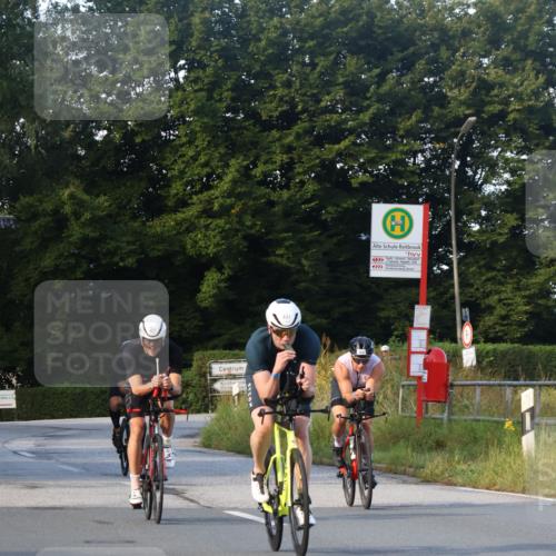 25.08.2024 - Elbe Triathlon Hamburg Fuchs,  Jonas http://msf.ph/oto/6867305 25.08.2024 09:28:32 Radfahren 143, 431, 368, 421, 333, 341, 130 meine-sportfotos.de