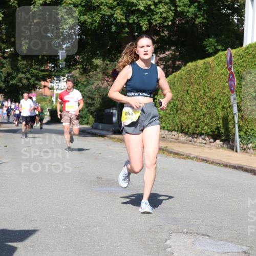 25.08.2024 - 20. Blankeneser Heldenlauf Strokosch-Dieckow http://msf.ph/oto/6867459 25.08.2024 10:29:04 Ziel 6085, 6296, 6337, 6417, 6422 meine-sportfotos.de