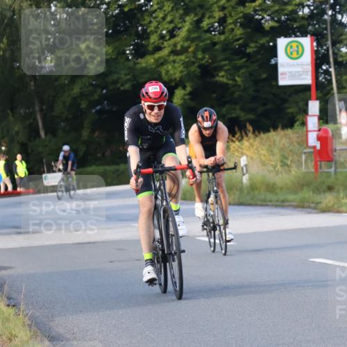 25.08.2024 - Elbe Triathlon Hamburg Fuchs,  Jonas http://msf.ph/oto/6867471 25.08.2024 09:28:47 Radfahren 388, 251, 384, 90, 290, 376, 381, 317 meine-sportfotos.de