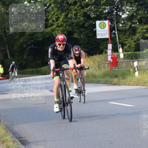 25.08.2024 - Elbe Triathlon Hamburg Fuchs,  Jonas http://msf.ph/oto/6867474 25.08.2024 09:28:47 Radfahren 388, 251, 384, 90, 290, 376, 381, 317 meine-sportfotos.de