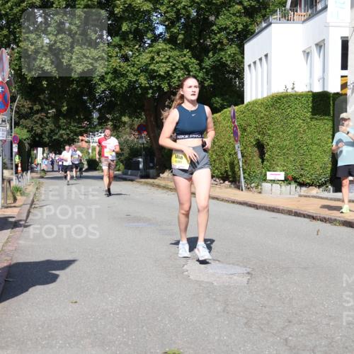 25.08.2024 - 20. Blankeneser Heldenlauf Strokosch-Dieckow http://msf.ph/oto/6867475 25.08.2024 10:29:05 Ziel 6085, 6296, 6337, 6417, 6422 meine-sportfotos.de