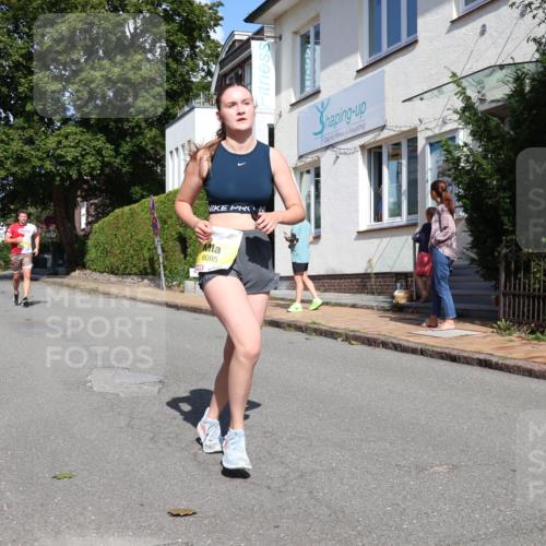 25.08.2024 - 20. Blankeneser Heldenlauf Strokosch-Dieckow http://msf.ph/oto/6867508 25.08.2024 10:29:06 Ziel 6085, 6296, 6337, 6417, 6422 meine-sportfotos.de