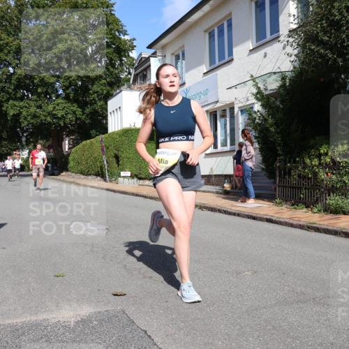 25.08.2024 - 20. Blankeneser Heldenlauf Strokosch-Dieckow http://msf.ph/oto/6867517 25.08.2024 10:29:06 Ziel 6085, 6296, 6337, 6417, 6422 meine-sportfotos.de