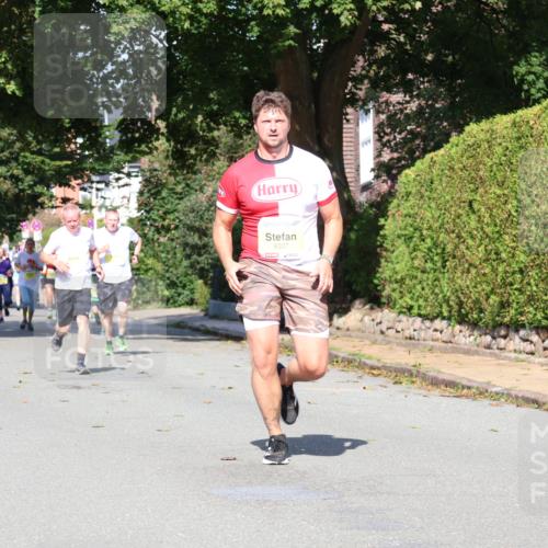 25.08.2024 - 20. Blankeneser Heldenlauf Strokosch-Dieckow http://msf.ph/oto/6867524 25.08.2024 10:29:07 Ziel 6085, 6278, 6337, 6417, 6422 meine-sportfotos.de