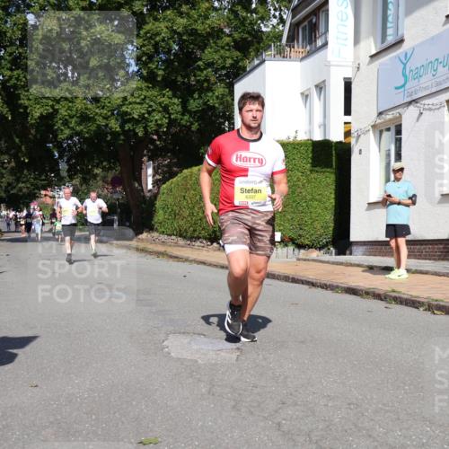25.08.2024 - 20. Blankeneser Heldenlauf Strokosch-Dieckow http://msf.ph/oto/6867557 25.08.2024 10:29:09 Ziel 6085, 6278, 6337, 6414, 6417, 6422 meine-sportfotos.de