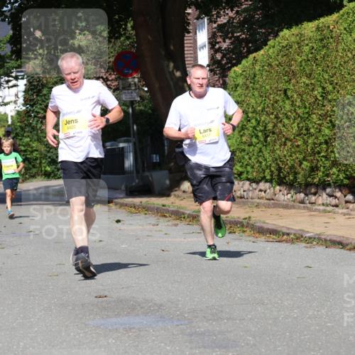 25.08.2024 - 20. Blankeneser Heldenlauf Strokosch-Dieckow http://msf.ph/oto/6867587 25.08.2024 10:29:11 Ziel 6085, 6278, 6337, 6414, 6417, 6422 meine-sportfotos.de