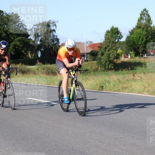 25.08.2024 - Elbe Triathlon Hamburg Fuchs,  Jonas http://msf.ph/oto/6867590 25.08.2024 09:29:06 Radfahren 152, 442, 418, 528, 111, 211 meine-sportfotos.de