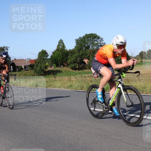 25.08.2024 - Elbe Triathlon Hamburg Fuchs,  Jonas http://msf.ph/oto/6867601 25.08.2024 09:29:06 Radfahren 152, 442, 418, 528, 111, 211 meine-sportfotos.de