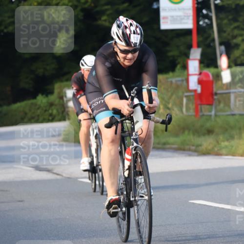 25.08.2024 - Elbe Triathlon Hamburg Fuchs,  Jonas http://msf.ph/oto/6867798 25.08.2024 09:29:29 Radfahren 264, 33, 63, 135, 359, 357 meine-sportfotos.de