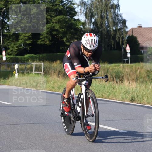 25.08.2024 - Elbe Triathlon Hamburg Fuchs,  Jonas http://msf.ph/oto/6867885 25.08.2024 09:29:48 Radfahren 66, 447, 98, 407, 138, 385 meine-sportfotos.de