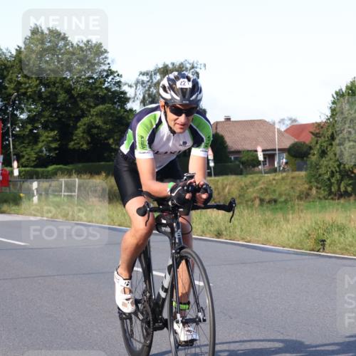 25.08.2024 - Elbe Triathlon Hamburg Fuchs,  Jonas http://msf.ph/oto/6868106 25.08.2024 09:30:08 Radfahren 231, 221, 114 meine-sportfotos.de