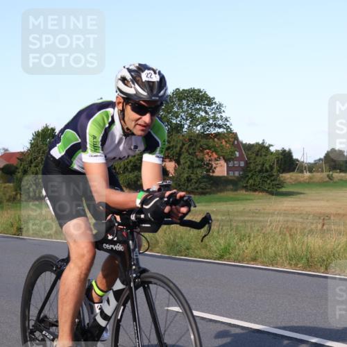 25.08.2024 - Elbe Triathlon Hamburg Fuchs,  Jonas http://msf.ph/oto/6868115 25.08.2024 09:30:08 Radfahren 231, 221, 114 meine-sportfotos.de