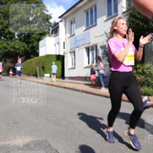 25.08.2024 - 20. Blankeneser Heldenlauf Strokosch-Dieckow http://msf.ph/oto/6868124 25.08.2024 10:29:36 Ziel 6117, 6219, 6260, 6276, 6305, 6394, 6419, 6461, 6488, 6489, 6495 meine-sportfotos.de