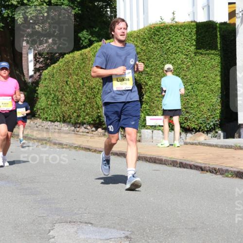 25.08.2024 - 20. Blankeneser Heldenlauf Strokosch-Dieckow http://msf.ph/oto/6868162 25.08.2024 10:29:37 Ziel 6117, 6219, 6260, 6276, 6305, 6394, 6419, 6461, 6495 meine-sportfotos.de
