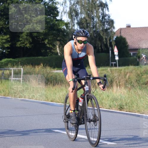 25.08.2024 - Elbe Triathlon Hamburg Fuchs,  Jonas http://msf.ph/oto/6868185 25.08.2024 09:30:16 Radfahren 114, 182, 214, 137, 286, 249 meine-sportfotos.de