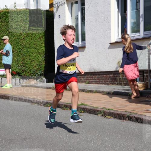 25.08.2024 - 20. Blankeneser Heldenlauf Strokosch-Dieckow http://msf.ph/oto/6868289 25.08.2024 10:29:42 Ziel 6137, 6219, 6263, 6276, 6305, 6398, 6461 meine-sportfotos.de