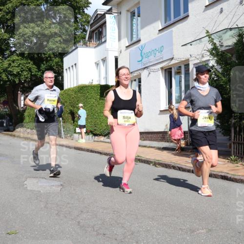 25.08.2024 - 20. Blankeneser Heldenlauf Strokosch-Dieckow http://msf.ph/oto/6868445 25.08.2024 10:29:49 Ziel 6003, 6046, 6137, 6139, 6219, 6263, 6398 meine-sportfotos.de