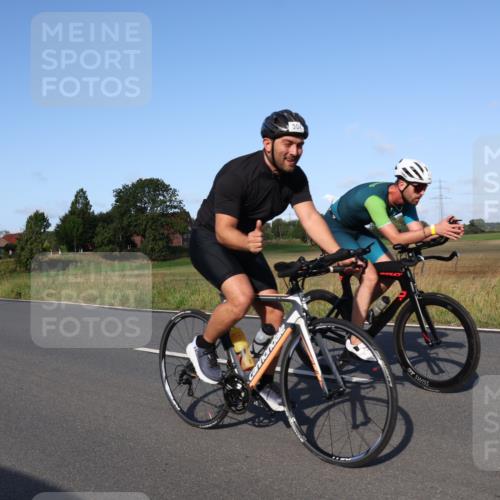 25.08.2024 - Elbe Triathlon Hamburg Fuchs,  Jonas http://msf.ph/oto/6868463 25.08.2024 09:30:43 Radfahren 250, 70, 44, 304, 362 meine-sportfotos.de