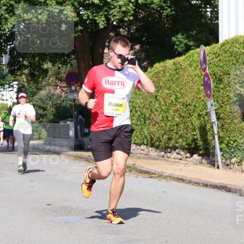 25.08.2024 - 20. Blankeneser Heldenlauf Strokosch-Dieckow http://msf.ph/oto/6868491 25.08.2024 10:29:51 Ziel 6003, 6046, 6137, 6139, 6219, 6263, 6358, 6398 meine-sportfotos.de