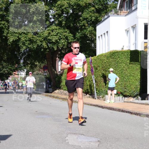 25.08.2024 - 20. Blankeneser Heldenlauf Strokosch-Dieckow http://msf.ph/oto/6868503 25.08.2024 10:29:51 Ziel 6003, 6046, 6137, 6139, 6219, 6263, 6358, 6398 meine-sportfotos.de