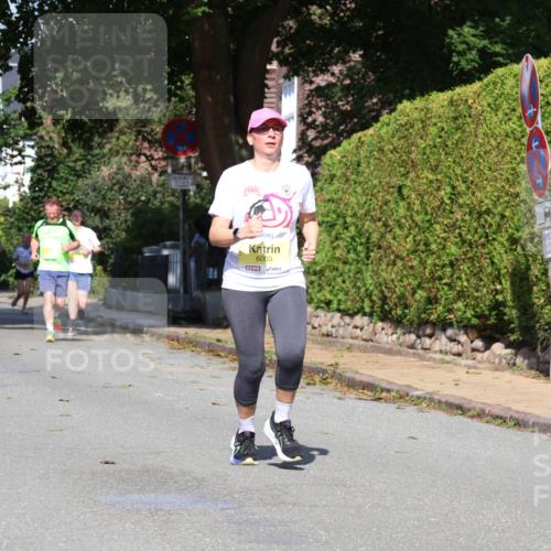 25.08.2024 - 20. Blankeneser Heldenlauf Strokosch-Dieckow http://msf.ph/oto/6868548 25.08.2024 10:29:54 Ziel 6003, 6046, 6134, 6137, 6138, 6139, 6263, 6321, 6358, 6398 meine-sportfotos.de