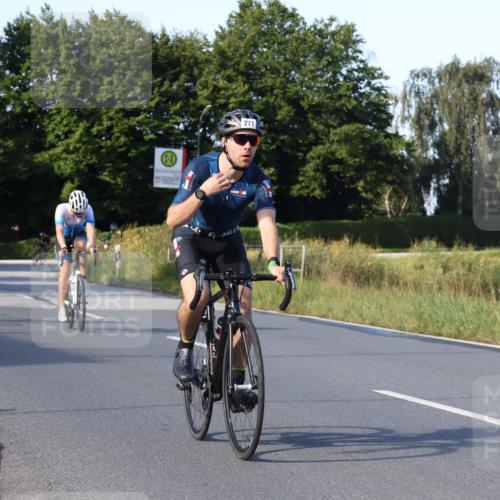 25.08.2024 - Elbe Triathlon Hamburg Fuchs,  Jonas http://msf.ph/oto/6868604 25.08.2024 09:31:05 Radfahren 400, 254, 271, 67, 113, 136, 187, 257, 302 meine-sportfotos.de